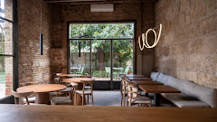 Flora · Hostel · Restaurant