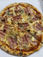 Pizzeria Mont-Ras