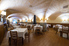 Restaurant l
