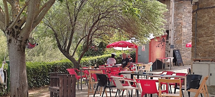 Albergue Restaurante de Artieda