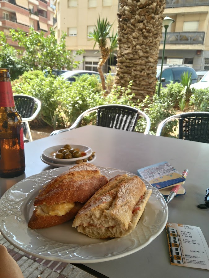 Bar Las Tres Carabelas