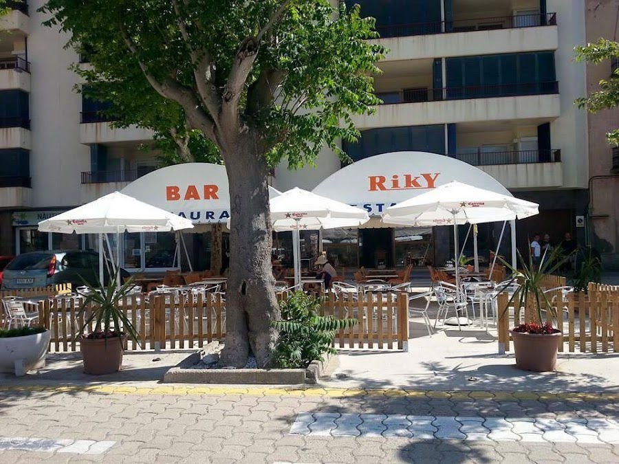 Bar Restaurant Riky