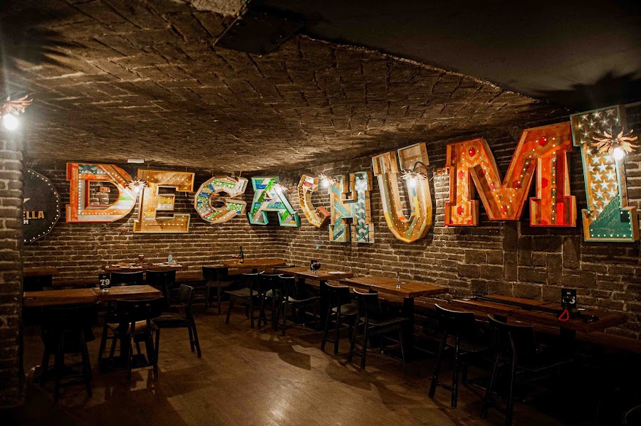 Bodega Chumi | Tapas y bocatas