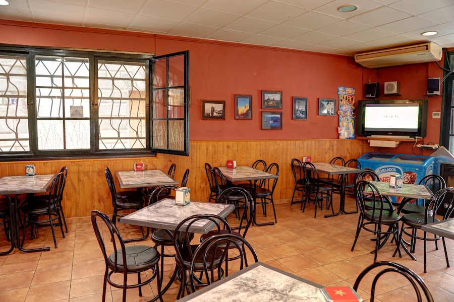 Cafè de la Plaça - Café de la Plaza