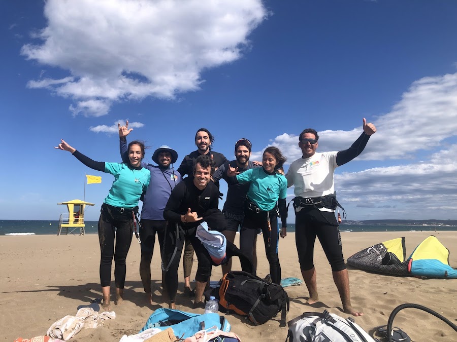 Kite Escape - Sant Pere Pescador (Escuela kitesurf, cursos y alquiler de kitesurf, viajes)