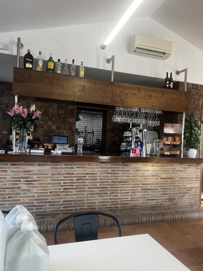 L'enredat Bar Restaurant