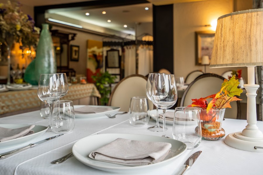 Restaurant - Hostal Esteba