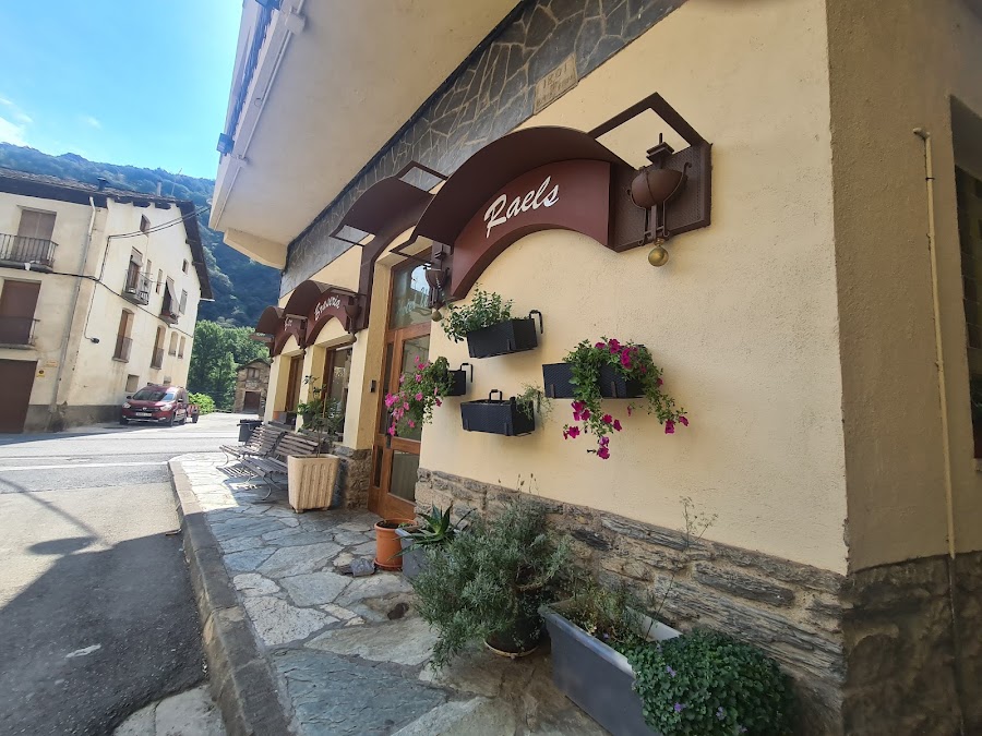 Restaurant Raels